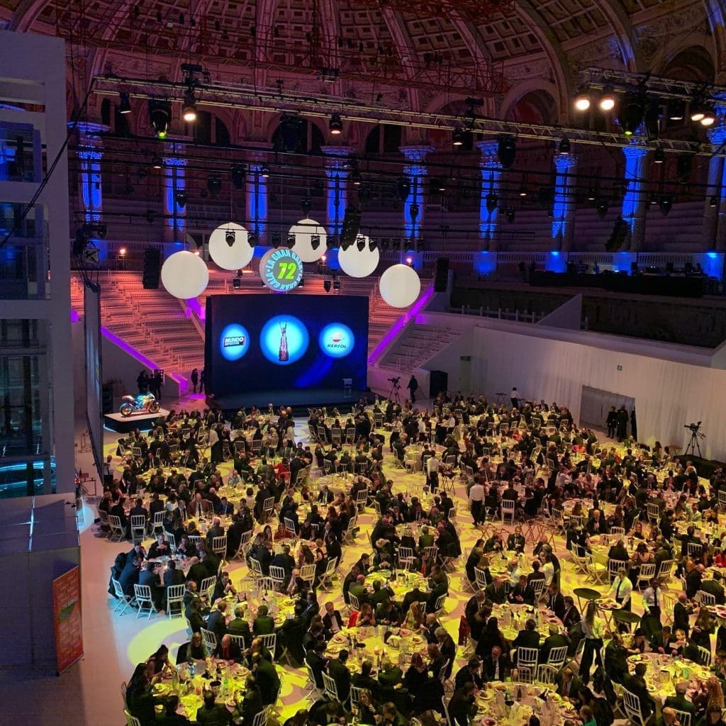 84272505_193383318697650_184630523019873437_n